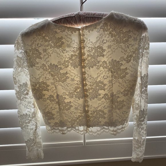 Wedding Dress - Picture 1 of 11